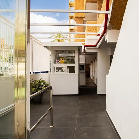 Luxury Borinquen With Parking And Swimming Pool *